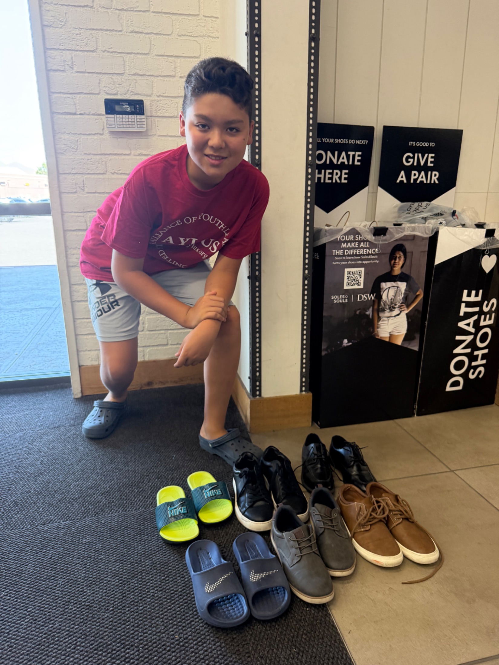 AYLUS Scottsdale Branch Volunteers at Sole4Souls Shoes Donations on Aug 31, 2026