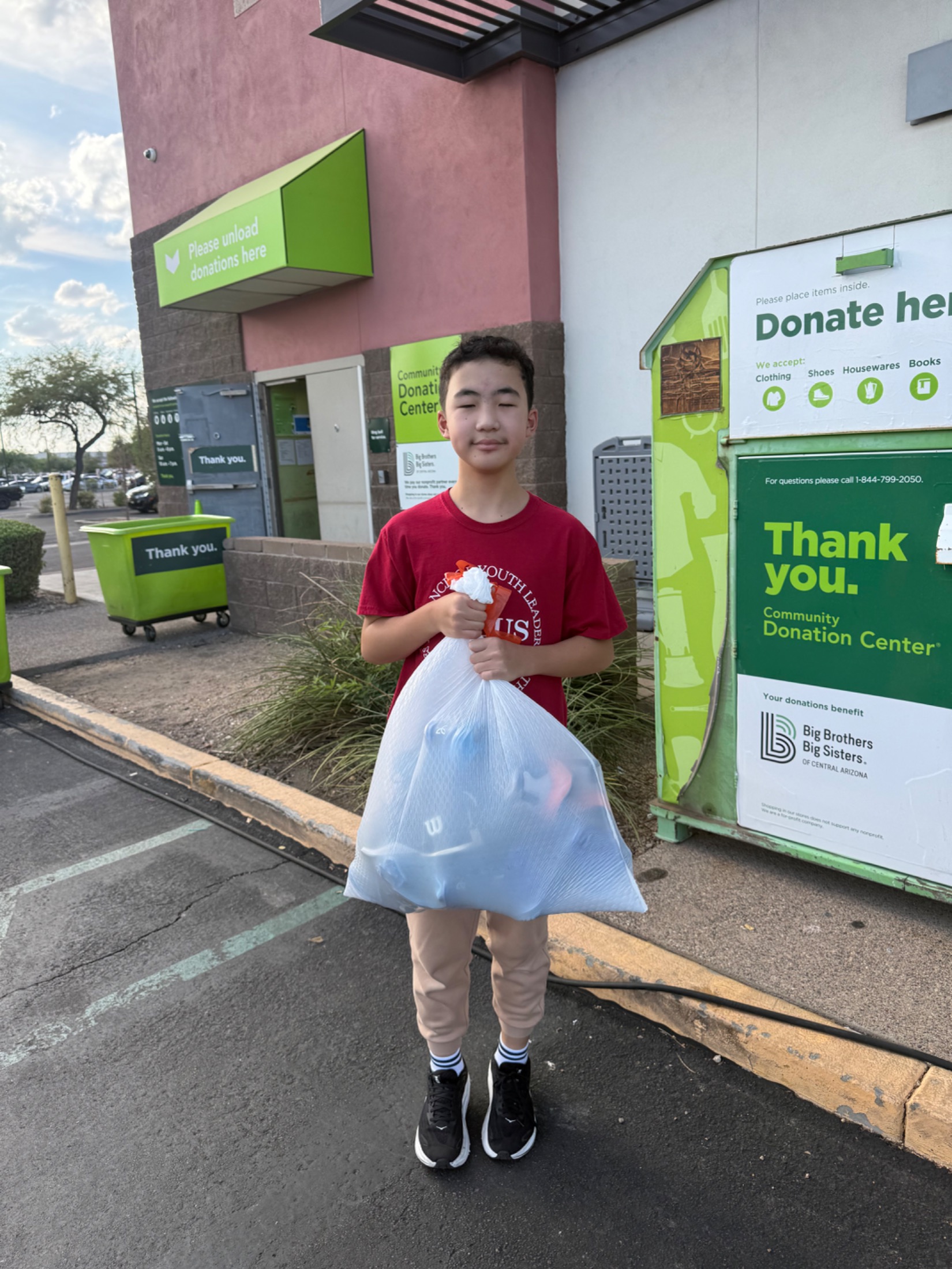 AYLUS Scottsdale Branch Volunteers at Sole4Souls Shoes Donations on Aug 31, 2026